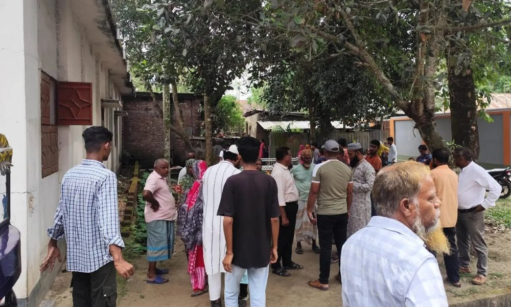 ছেলের দাফনের সময় বাবার স্ট্রোক, পরদিন মৃত্যু