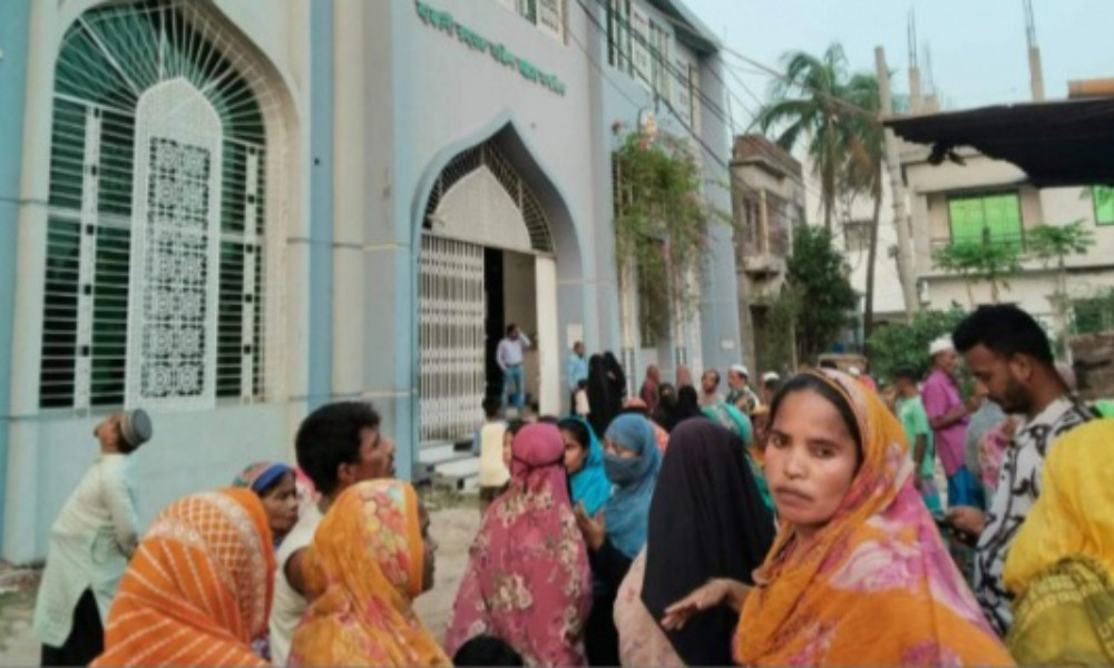 নারায়ণগঞ্জে মসজিদের ছাদ থেকে পড়ে ৬ বছরের শিশুর মৃত্যু