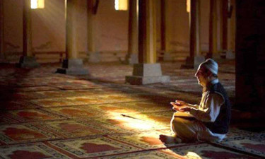 প্রচণ্ড মাথা ব্যথায় রাসুল (সা.) যে দোয়া পড়তে বলেছেন