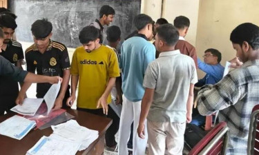 ভুলে ভরা প্রবেশপত্রে অনিশ্চয়তায় ১৫০ এসএসসি পরীক্ষার্থীর অংশগ্রহণ