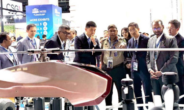 প্রধানমন্ত্রীর প্রতিনিধি হিসেবে এশিয়ার বৃহত্তম প্রতিরক্ষা প্রদর্শনীতে সেনাপ্রধান