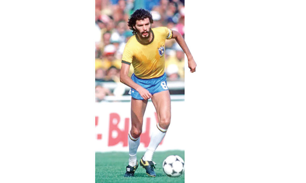 পায়ের জাদু ও মগজের ব্যায়াম