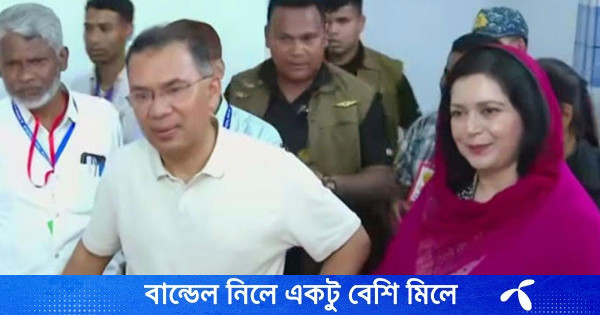 বগুড়ায় আলু ঘাঁটিসহ আর যা খেলেন প্রধানমন্ত্রী