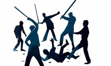 মব সন্ত্রাসের শিকার বহু শিক্ষক, ৪ জনের স্ট্রোক