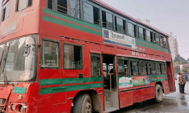 ফিটনেসবিহীন বাস ইস্যুতে ঢাবি-বিআরটিসির বৈঠক
