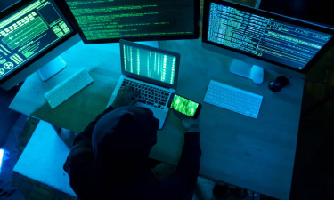 হ্যাকারদের কবলে জনপ্রিয় প্ল্যাটফর্ম ভার্সেল