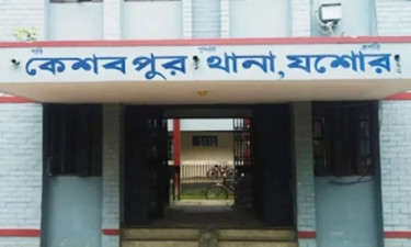 ২ সন্তানকে নিয়ে বিষপান, মায়ের মৃত্যু