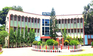 কুমিল্লা বোর্ডে প্রথম দিনে অনুপস্থিত  প্রায় দেড় হাজার পরীক্ষার্থী