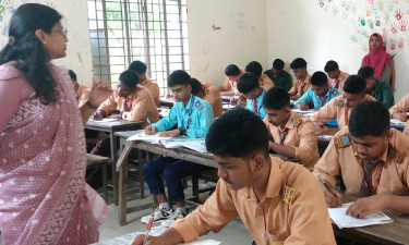 প্রথম দিনে অনুপস্থিত ২৫৪০৮ শিক্ষার্থী, বহিষ্কার ৬