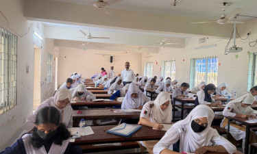 মৌলভীবাজারে শান্তিপূর্ণ পরিবেশে এসএসসি ও সমমানের পরীক্ষা শুরু