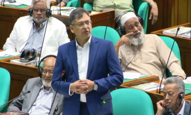 ছাত্রদল-শিবির সংঘর্ষের ঘটনায় একতরফা দোষারোপ না করার অনুরোধ স্বরাষ্ট্রমন্ত্রীর