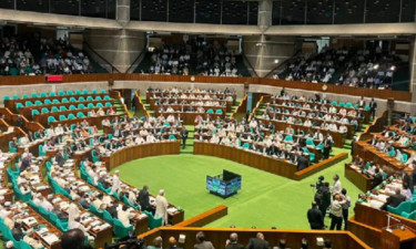 সংরক্ষিত নারী আসনের এমপিদের বেতন কত, পান যেসব সুবিধা