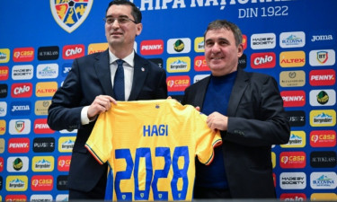 ২ যুগ পর ফের রোমানিয়া জাতীয় ফুটবল দলের দায়িত্বে কিংবদন্তি হ্যাজি