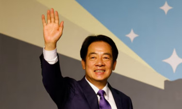 চীনের ‘কথায়’ আকাশপথ বন্ধ, সফর বাতিল তাইওয়ানের প্রেসিডেন্টের