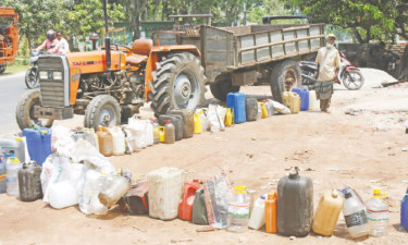 জ্বালানি তেলের দাম বাড়লেও ডিজেলের চাহিদা রয়েছে গ্রামগঞ্জে