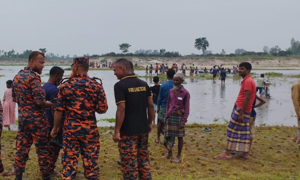 যমুনেশ্বরী নদীতে গোসলে নেমে নিখোঁজ, দুদিনেও মেলেনি সন্ধান