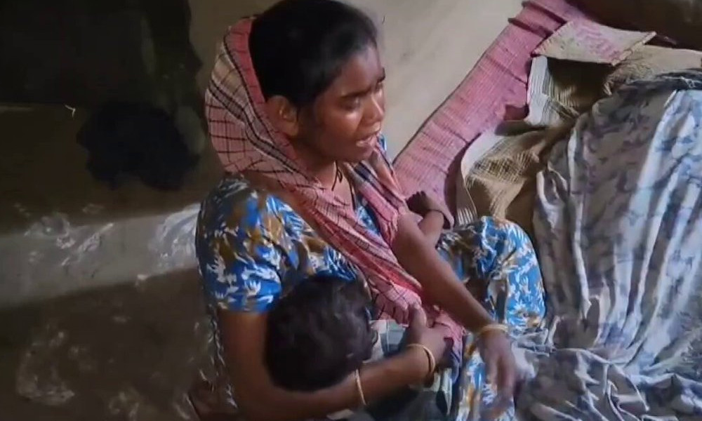 ভোট দিতে গিয়ে বৃদ্ধার মৃত্যু