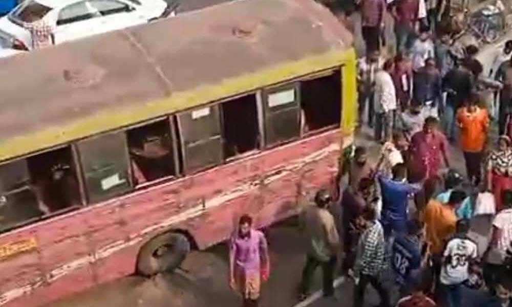 বনানীতে বাসচাপায় নিহত ২