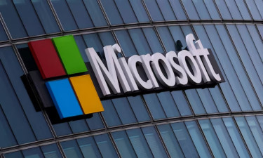 এআই ও ক্লাউড সেবায় ২৫ বিলিয়ন ডলার বিনিয়োগ করছে মাইক্রোসফট