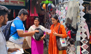 হাম প্রতিরোধে দিনাজপুরে বসুন্ধরা শুভসংঘের সচেতনতামূলক লিফলেট বিতরণ