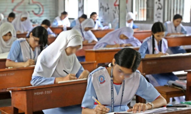 ফকিরহাটে অসদুপায় অবলম্বনে এসএসসি পরীক্ষার্থী বহিষ্কার