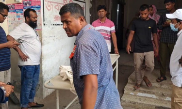 গোপালগঞ্জে বাস-ইজি বাইকের সংঘর্ষে নিহত ১, আহত ৫