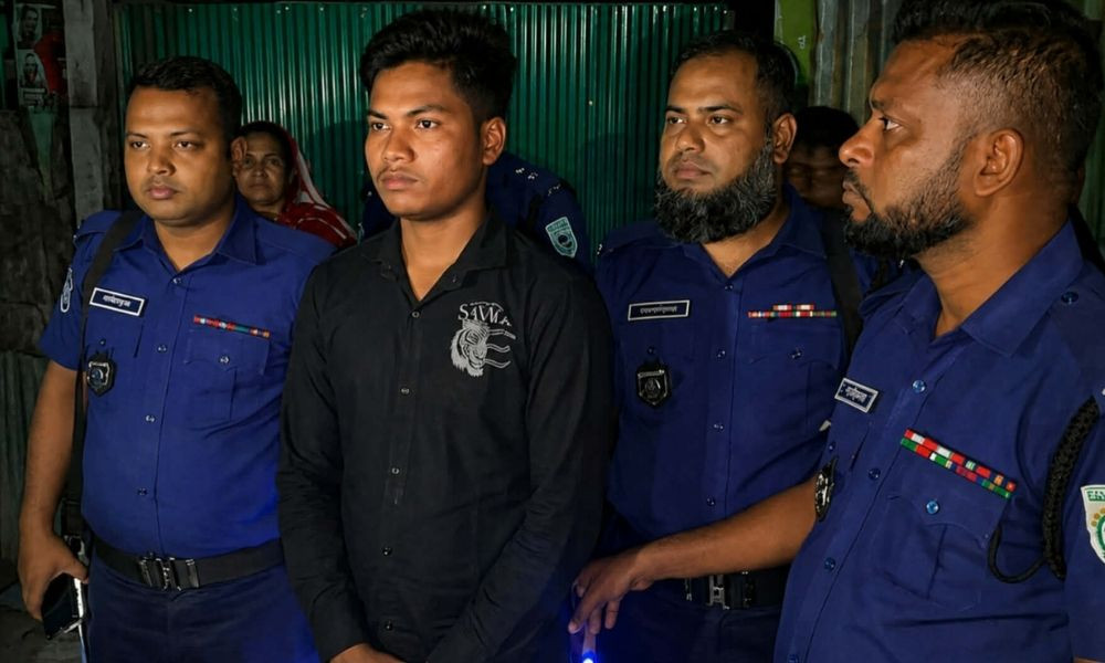 পানিসম্পদ প্রতিমন্ত্রীকে নিয়ে ফেসবুকে আপত্তিকর পোস্ট, পঞ্চগড়ে কলেজছাত্র গ্রেপ্তার