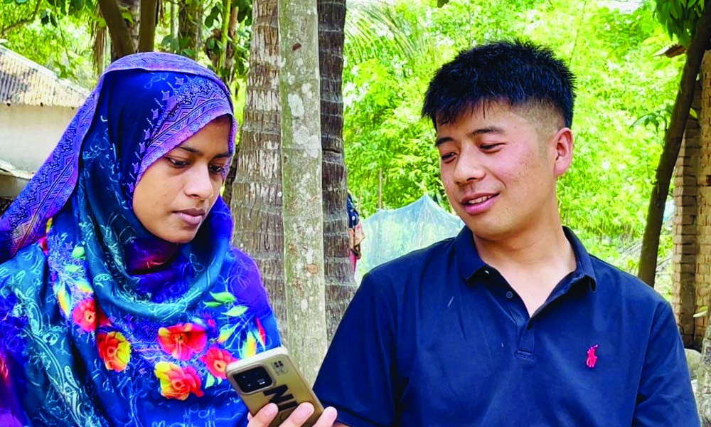 প্রেমের টানে কুষ্টিয়ায় এসে প্রেমিকাকে বিয়ে করলেন চীনা যুবক