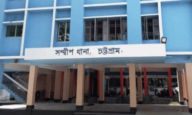 মাদকবিরোধী অভিযানে পুলিশের ওপর হামলা, আহত ৬