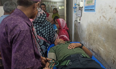 পঞ্চগড়ে পাম্পে ইউএনওর ওপর হামলা, দেহরক্ষী আহত