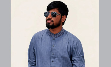 ‘শিক্ষকের মতো থাকেন, না হলে কান বরাবর পড়বে’