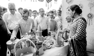 চাষাঢ়ায় পাট পণ্য মেলার উদ্বোধন
