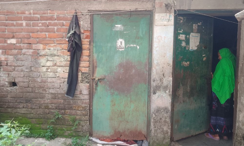 ঘর থেকে ছেলের, রেললাইন থেকে বাবার লাশ উদ্ধার