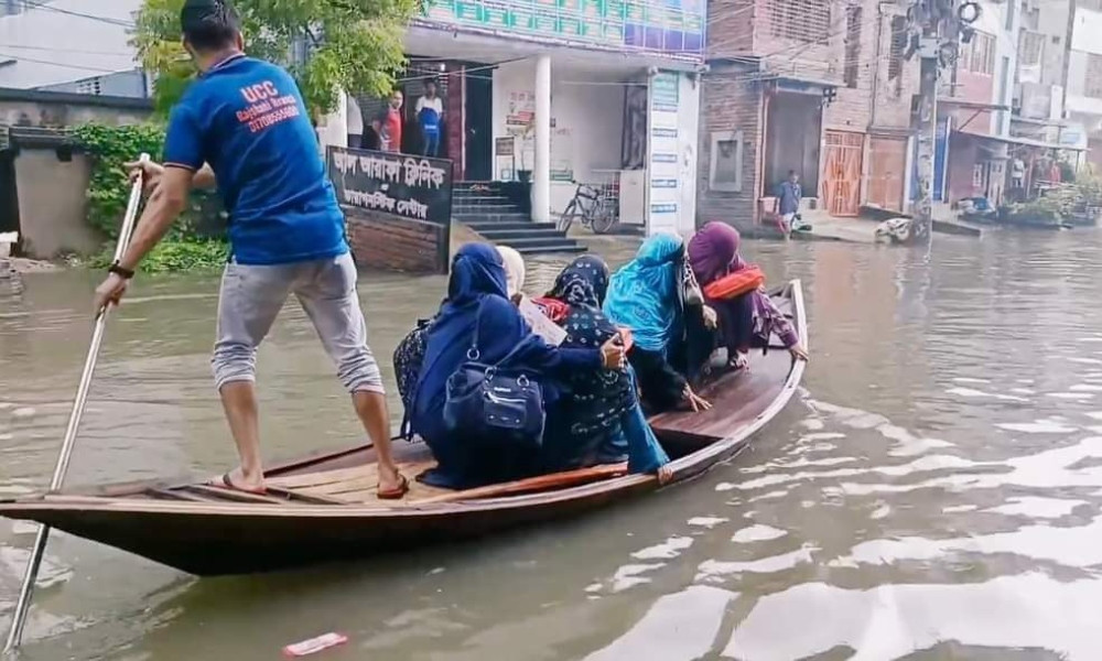 বর্ষার আগেই নৌপথে পরিণত হওয়া সড়কের কাজ শেষের নির্দেশ
