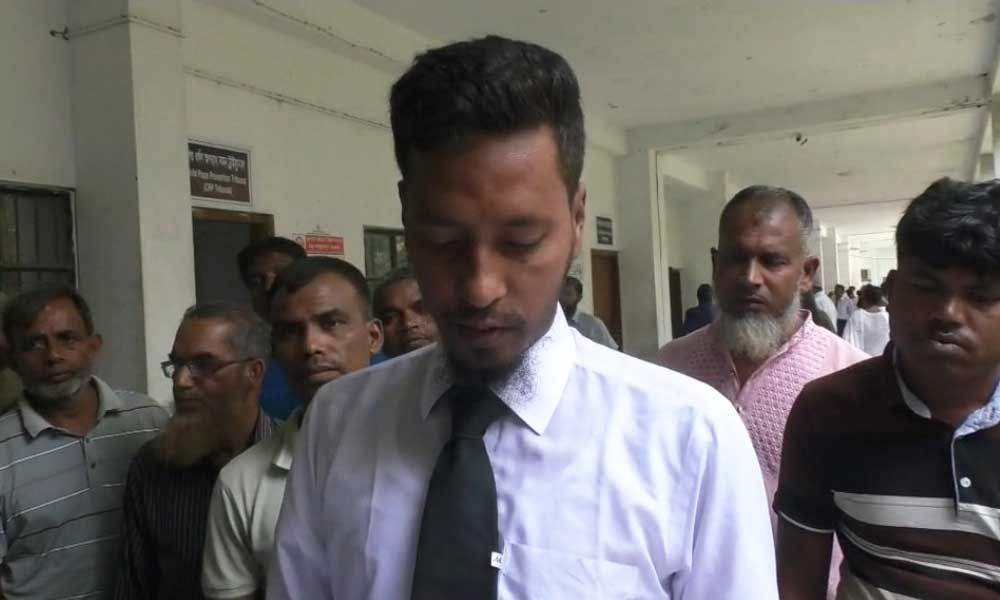 নাটোরে ৭ বছরের শিশুর নামে মামলা