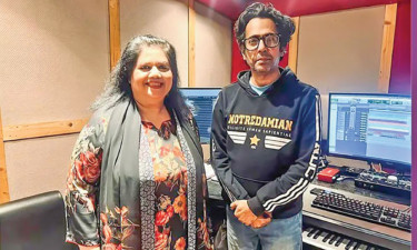 রুনার আগ্রহে রুনা-বাপ্পার দ্বৈত গজল