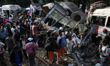 কলম্বিয়ায় মহাসড়কে ভয়াবহ বোমা বিস্ফোরণ, নিহত অন্তত ১৪