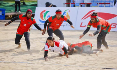 নেপালের কাছে হেরে সেমিতে ভারতকে পেল বাংলাদেশের মেয়েরা