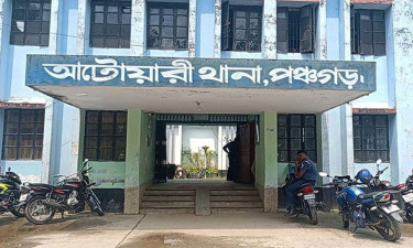 পঞ্চগড় বজ্রাঘাতে চা শ্রমিকের মৃত্যু