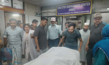 তিনশো ফিটে মোটরসাইকেলের নিয়ন্ত্রণ হারিয়ে দুই শিক্ষার্থী নিহত