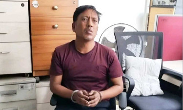 পর্নোগ্রাফি মামলায় কলেজশিক্ষক কারাগারে