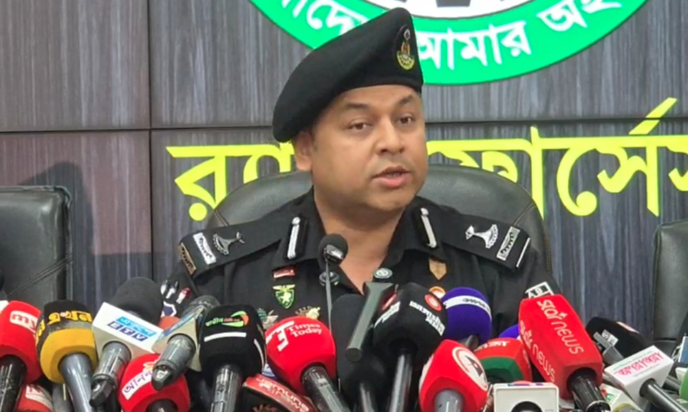 কুমিল্লায় কাস্টমস কর্মকর্তা হত্যাকাণ্ডের ঘটনায় ৫ জনকে গ্রেপ্তার করেছে র‍্যাব