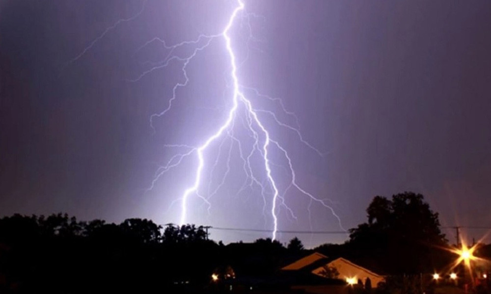 ধনু নদে মাছ ধরতে গিয়ে বজ্রাঘাতে প্রাণ গেল শিকারির