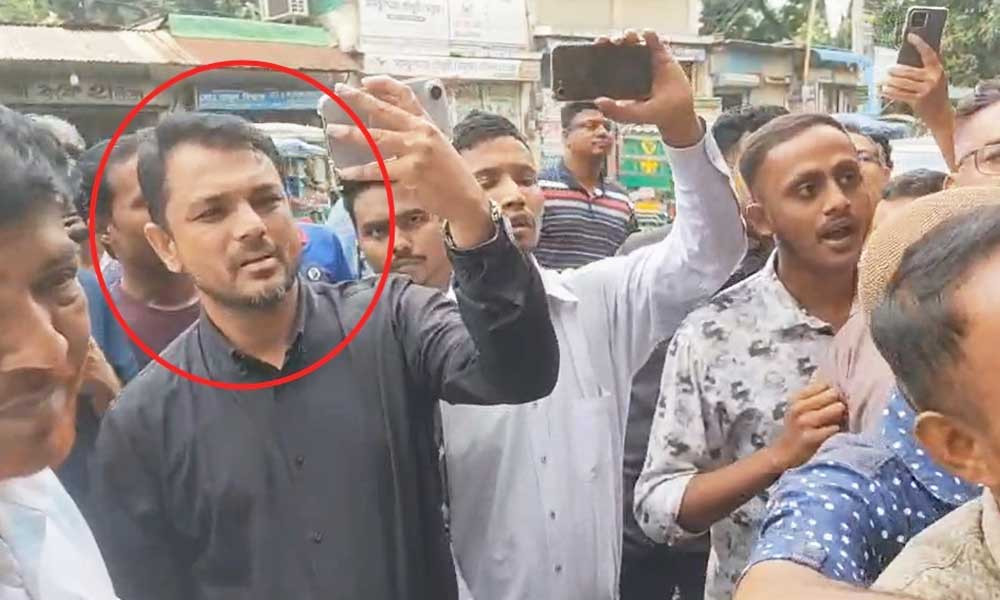 সাব-রেজিস্ট্রারের বিরুদ্ধে দুর্নীতির রিপোর্ট করায় সংবাদকর্মীকে অপহরণচেষ্টা