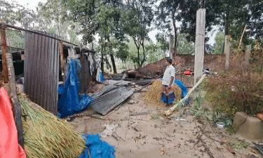 কালবৈশাখী ঝড়ে লণ্ডভণ্ড ঘরবাড়ি, ফসলের ক্ষতি