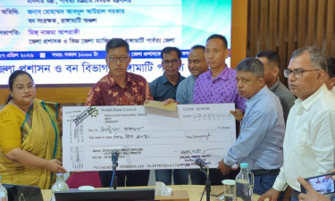 বন উজাড় হয়ে যাওয়ায় হাতির সাথে মানুষের দ্বন্দ্ব বাড়ছে: পার্বত্যমন্ত্রী