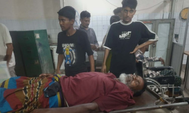 রাজধানীতে অজ্ঞান পার্টির খপ্পরে কাপড় ব্যবসায়ী, ঢামেকে ভর্তি