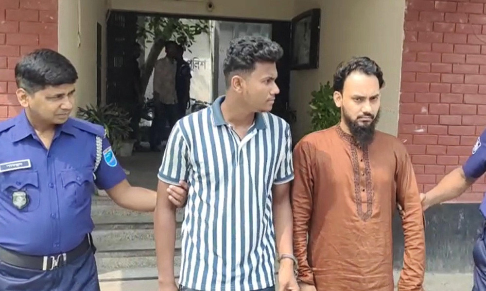 রাজবাড়ীতে ট্রাফিক পুলিশকে মারধর, দুলাভাই-শ্যালক আটক