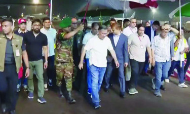 যশোর সফর শেষে ঢাকায় প্রধানমন্ত্রী