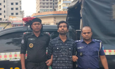 ফরিদপুরে তিন হত্যাকাণ্ড : কলাবাগান থেকে অভিযুক্ত আকাশ গ্রেপ্তার